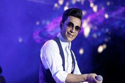 سلفی محسن ابراهیم زاده در دل طبیعت + عکس دیده نشده