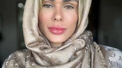  پوشش جالب همسر مهاجم جدید پرسپولیس +عکس
