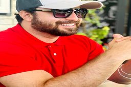 خواننده مطرح کشور ممنوع الخروج شد | خواننده معروف ایرانی متولد آلمان است! +عکس