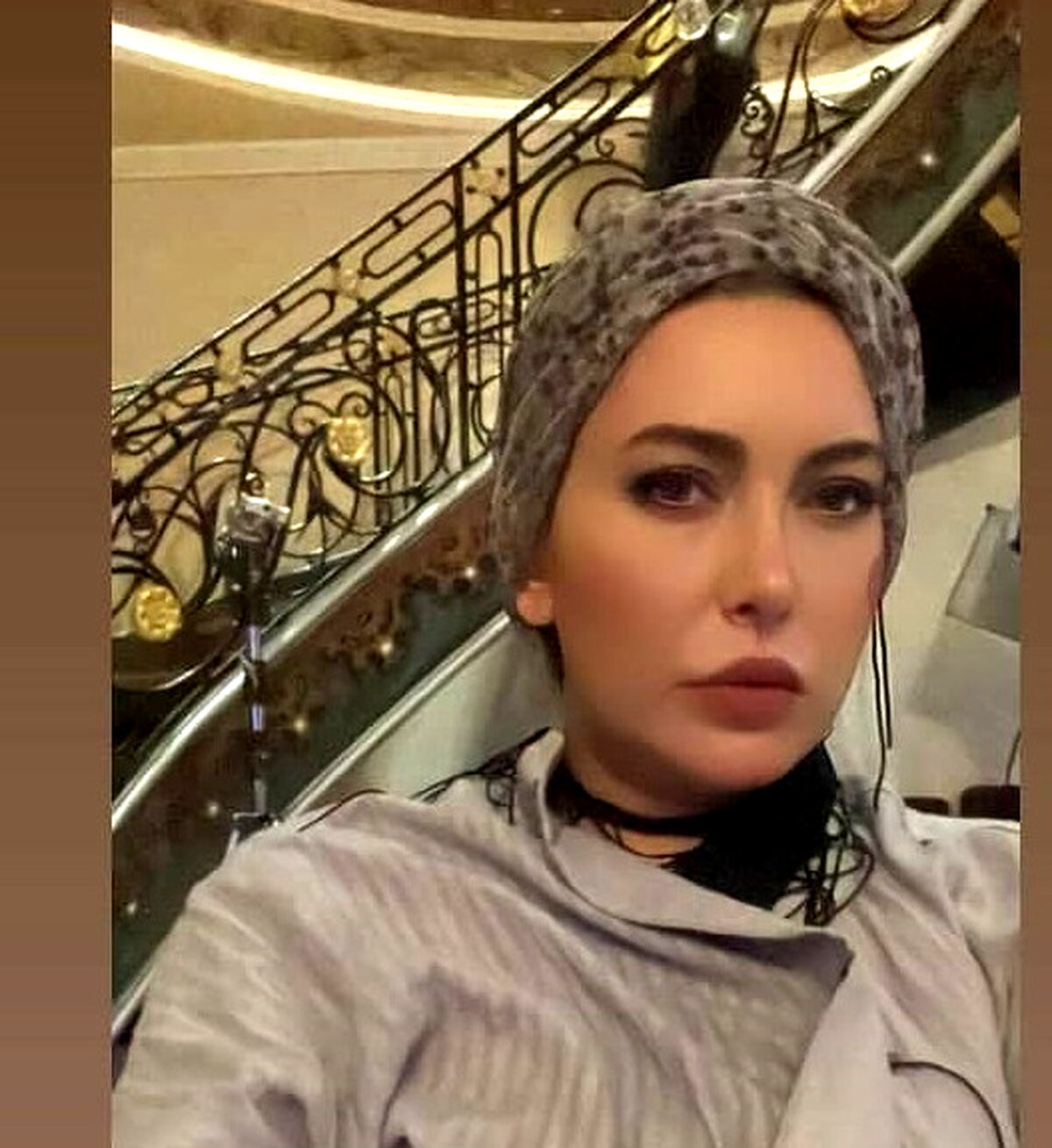 عکس مرموز فریبا نادری تک و تنها | فریبا نادری نصفه شب در خیابان خلوت چه کار می کند؟+عکس