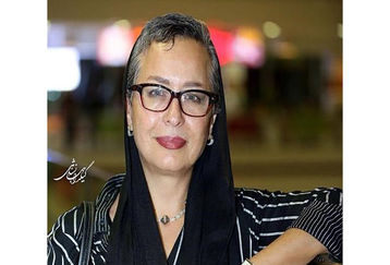 شوخی جالب شریفی‌نیا و همسر سابقش آزیتا حاجیان: ایشون در ۲۲ سالگی واقعا لاغر بوده! +فیلم