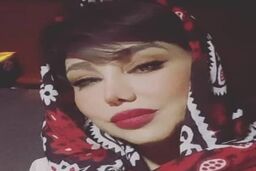 تهدید زشت بهنوش بختیاری طرفدارانش را عصبانی کرد | حرکات مسخره بهنوش بختیاری سوژه شد + عکس