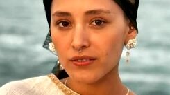 خوشگذرونی فرشته حسینی و دوستان خارجی اش بدون نوید محمدزاده+عکس