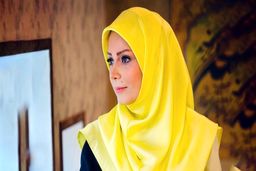 پیاده روی شبانه صبا راد با تیپ نامتعارف/صبا راد و به رخ کشیدن خانه لاکچری اش در چیتگر تهران +عکس