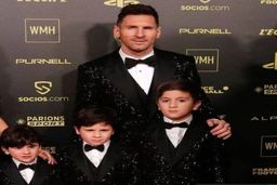 مسی و نیمار در عربستان 