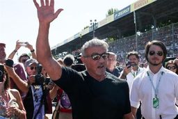  هدیه ویژه باشگاه رُم به راکی + عکس