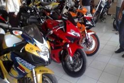 قیمت موتورسیکلت هم فضایی شد | با پول این موتورسیکلت پژو ۲۰۶ بخرید! +عکس