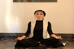 زندگی لوکس دختران شاهرخ استخری در اروپا | پالتوی  گرانقیمت همسر شاهرخ استخری در برف شدید بلژیک +عکس