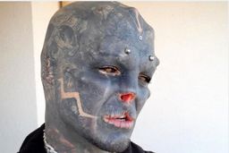 انسانی که به آدم فضایی تبدیل شد!+فیلم دیدنی 