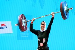 با الهام حسینی وزنه بردار ایرانی آشنا شوید