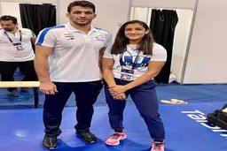 عکس حسن یزدانی