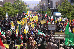 تصویری از حضور فرزند رهبر انقلاب در راهپیمایی روز قدس