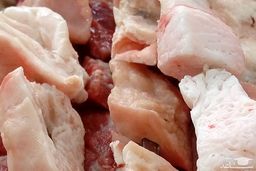 نجومی شدن قیمت دنبه در بازار ! | قیمت یک دست کامل کله پاچه گوسفندی چند ؟