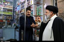 بازار گردی رئیس‌جمهور در سنندج | گفت‌وگوی صمیمی با کسبه + فیلم