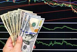 تغییرات قیمت دلار دوشنبه ۱۷ بهمن ۱۴۰۱| قیمت دلار آزاد