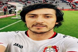 اولین عکس سردار آزمون و همسرش بعد از عروسی لاکچری در دبی | آقای بازیگر معروف هم مهمان سردار شد + عکس