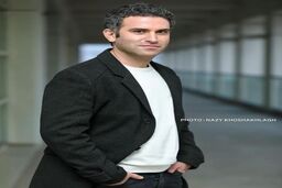 جوراب های زنانه دو بازیگر مرد ایرانی جنجالی شد | هوتن شکیبا و محسن تنابنده خودشون رو سوژه کردند+ عکس