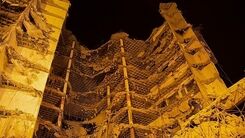 کشف یک پیکر جدید در زیر آوار متروپل 