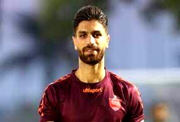 سرلک با کت و شلوار  و استایل خاص در باشگاه پرسپولیس + عکس