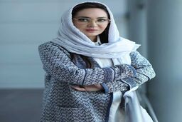 عکس جنجالی نیکی کریمی در خارج از کشور | پوشش نیکی کریمی در کنار همکار های خارجی اش  همه را شوکه کرد! +عکس خبرساز