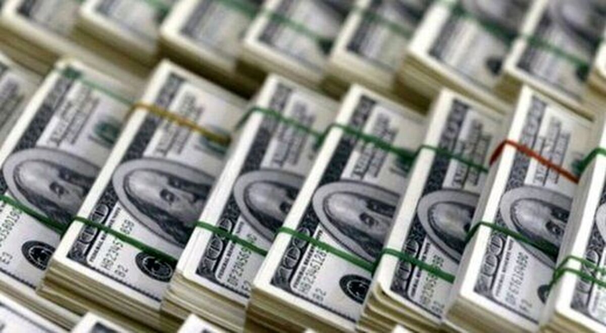در بازار دلار همه فروشنده شدند