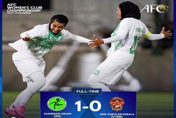 شادی گل دختر فوتبالیست به سبک کنعانی زادگان!‌+فیلم