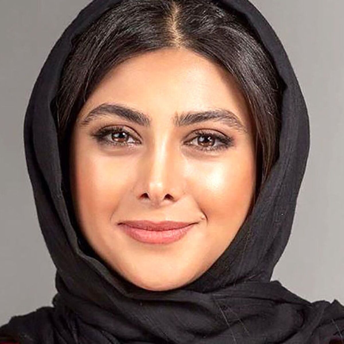 بیوگرافی آزاده صمدی +عکس