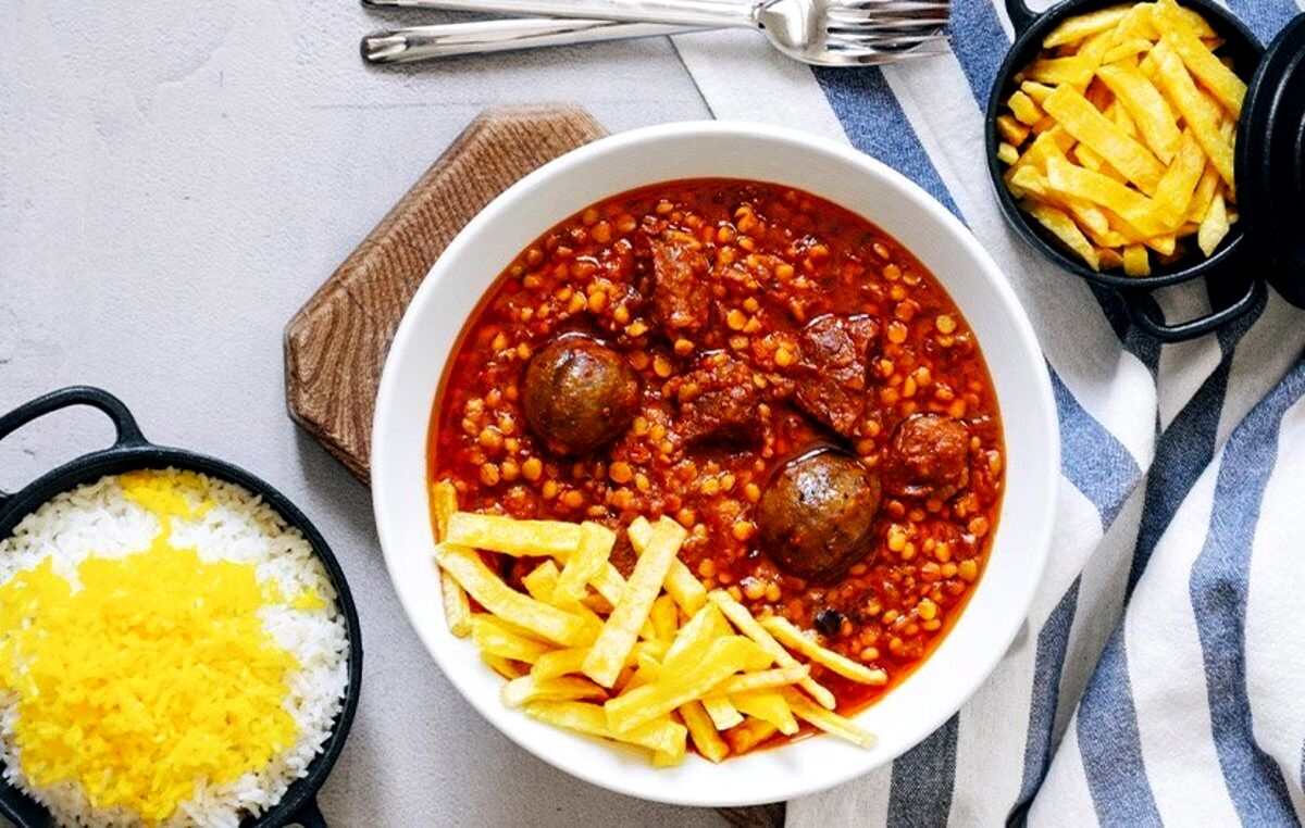 طرز پخت چند خورش سفره تهراننشین‌ها؛ از فُسوجَن تا بز قلیه