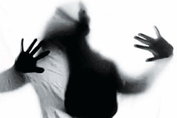 خفه کردن همسر به خاطر سوءظن | قتل هولناک زن بخاطر تلفن مشکوک 