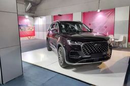 رونمایی از غول دو میلیاردی چینی در تهران + عکس