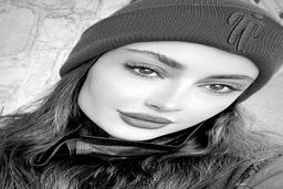 رونمایی ترلان پروانه از مادر زیبایش/مادر ترلان پروانه از خودش  جوان تره!؟ +عکس لو رفته