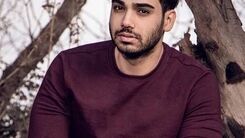 دانلود آهنگ جدید سینا درخشنده بنام بیا پیشم+موزیک 