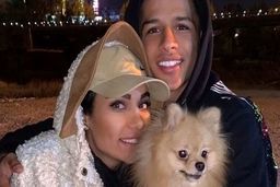 آبروریزی جدید زن مهدی قائدی با این عکسش در باشگاه | زن مهدی قائدی چند سال ازش بزرگتره ؟ ‌+ عکس