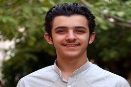 کاوه سریال می خواهم زنده بمانم بازیگرِ بداهه شد