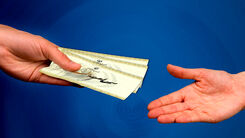سورپرایز دستور رییس جمهور برای واریز سود سهام عدالت برای جاماندگان | سود سهام عدالت به جاماندگان چه زمانی واریز می شود؟