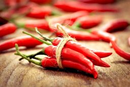 ادویه‌ای ضد سکته قلبی را بشناسید | کاهش خطر مرگ و میر سکته قلبی با چیلی