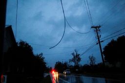 علت قطعی برق روشن شد/ ساعت های قطعی برق را بدانید