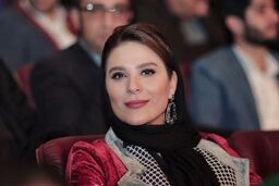 عکس لو رفته از سحر دولتشاهی هنگام آشپزی برای مهمانان معروفش!