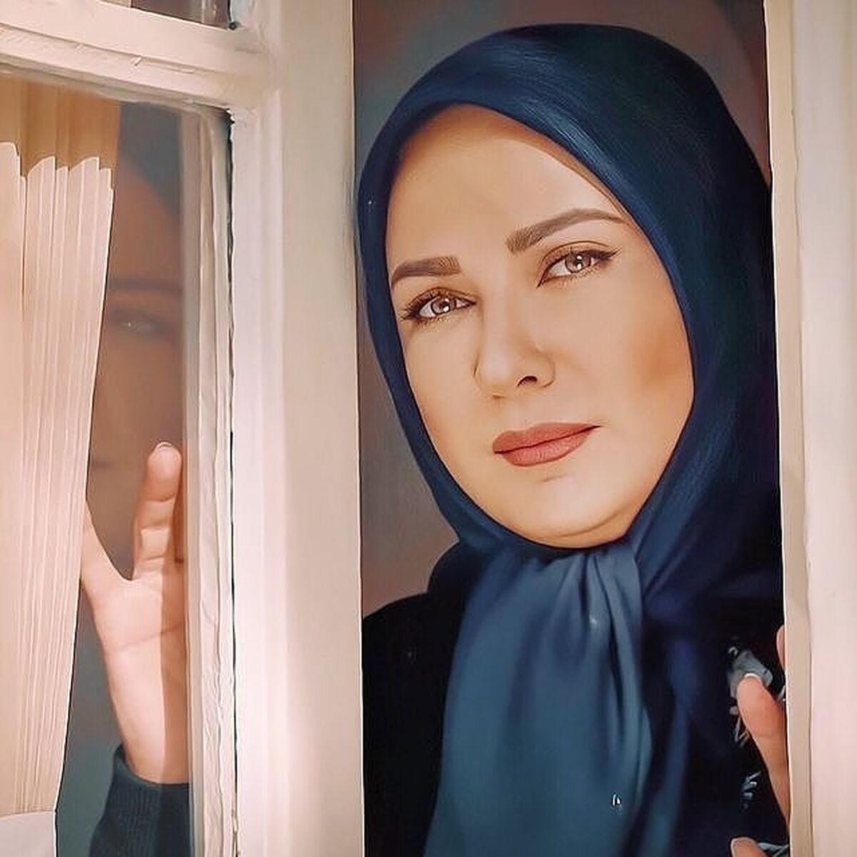 لعیا زنگنه با پوشش متفاوت در ارمنستان | چه کسی عکسای لعیا زنگنه را پخش کرد ؟ + عکس
