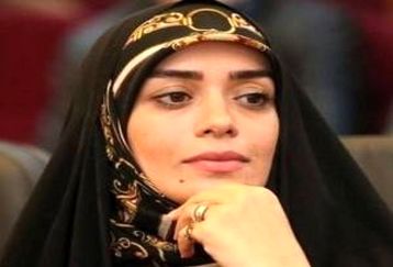 عکس جدید الهام چرخنده همه را عصبی کرد | الهام چرخنده با آرایش غلیظ و تیپ آنچنانی جنجال به پا کرد + عکس