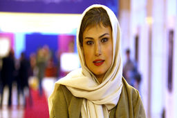 تیپ خز لادن مستوفی در اکران فیلم جدیدش | لادن مستوفی مرز های بی کلاسی را جا به جا کرد + عکس