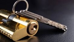 خدمات کلید سازی شبانه روزی تک کلید