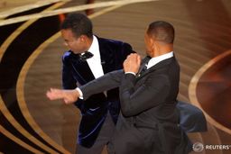 ویل اسمیت بلاخره عذرخواهی کرد