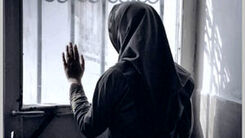 دختر نوجوان در دام زن مرموز | رفت و آمد دختر مدرسه ای به خانه مجردی یک زن متاهل 