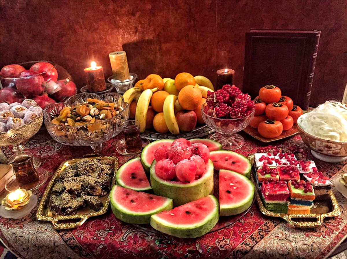 هزینه نجومی سفره شب یلدا | یک مهمانی ساده چقدر خرج بر می دارد؟ + اینفوگرافیک