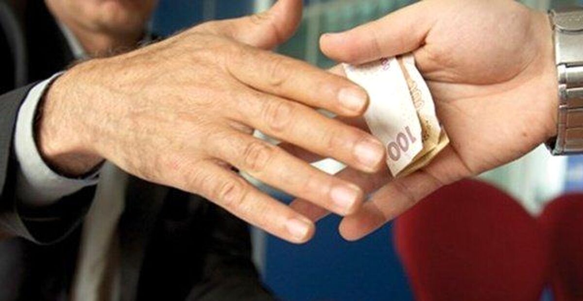 اختلاس رئیس فاسد فاش شد