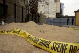 کشف جسد سوخته ۲ کودک و یک مرد در سطل زباله