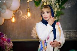 سوسولبازی دختر نیوشا ضیغمی | ترسیدن لنا دختر نیوشا ضیغمی از توالت ایرانی! +فیلم خبرساز