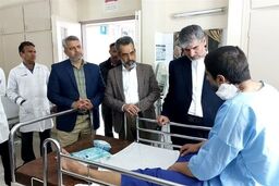 دفاع جوان کاشمری از دختران جوان در برابر ۲ مزاحم | ضربه چاقو فقط ۲ میلی متر با شاهرگ علی فاصله داشت +عکس
