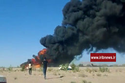 تصاویری از حریق وحشتناک تانکر بنزین در سیرجان | راننده در میان شعله‌های آتش سوخت